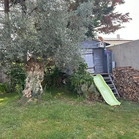 La Paisible, Maison Toute Equipee Avec Piscine *
