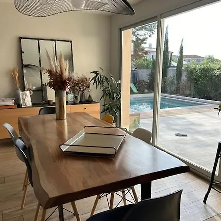 La Paisible, Maison Toute Equipee Avec Piscine 빌라